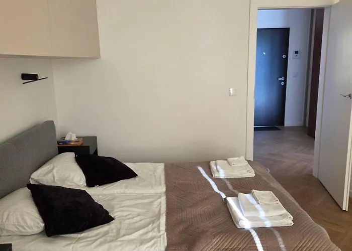 N13 Apartament